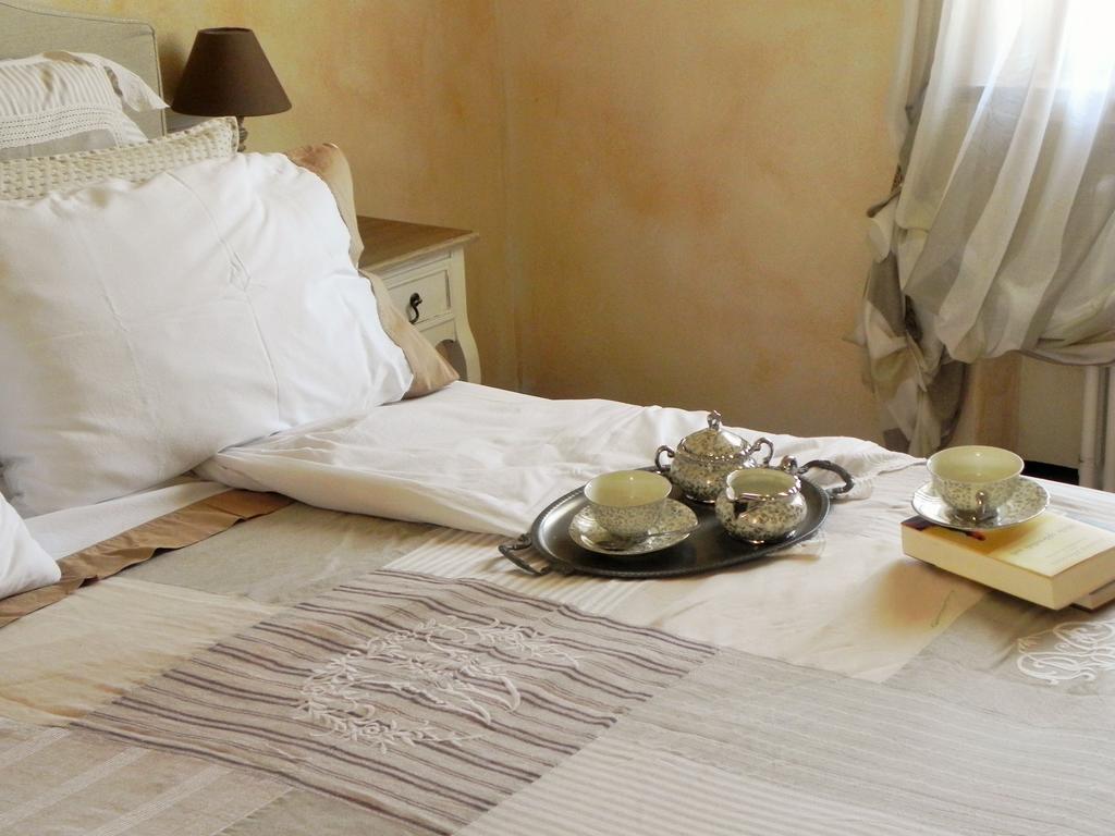 Agriturismo Sugheretello Semproniano الغرفة الصورة